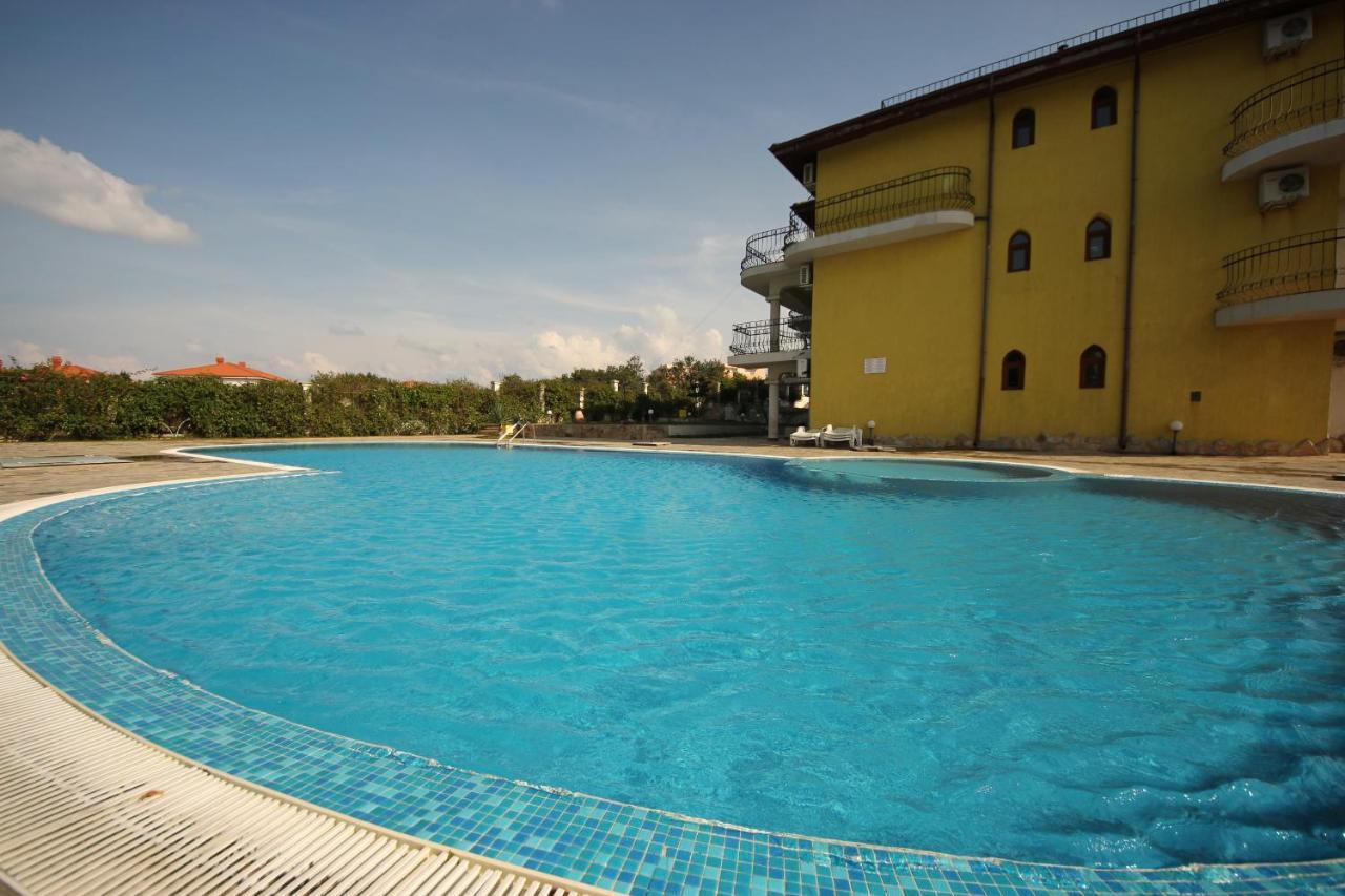 Menada Green Hills Apartments Sozopol Luaran gambar