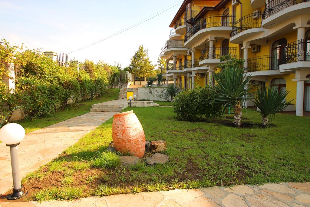 Menada Green Hills Apartments Sozopol Luaran gambar