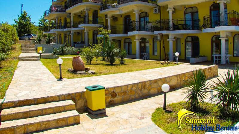 Menada Green Hills Apartments Sozopol Luaran gambar