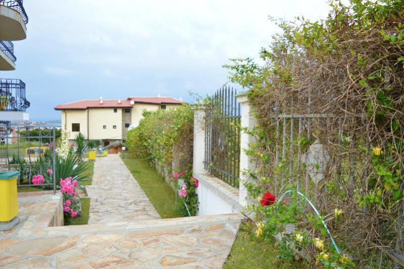 Menada Green Hills Apartments Sozopol Luaran gambar