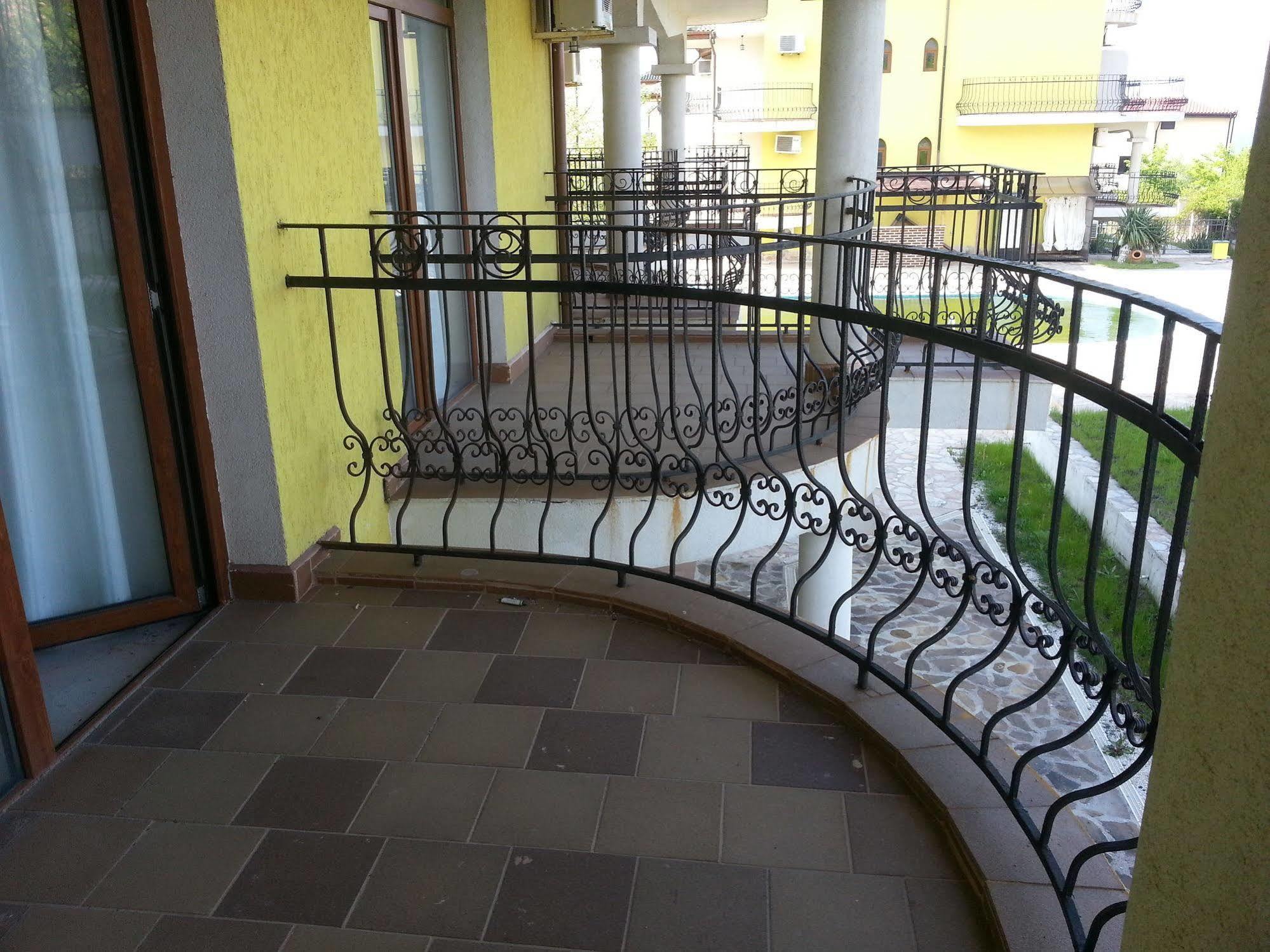 Menada Green Hills Apartments Sozopol Luaran gambar